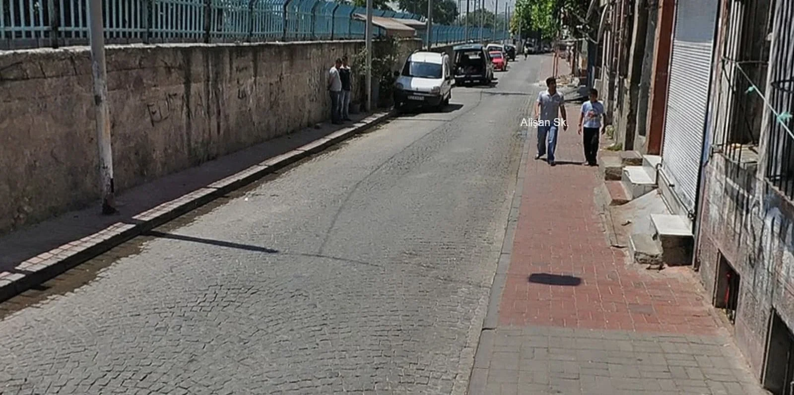 kumkapı alişan sokak.webp