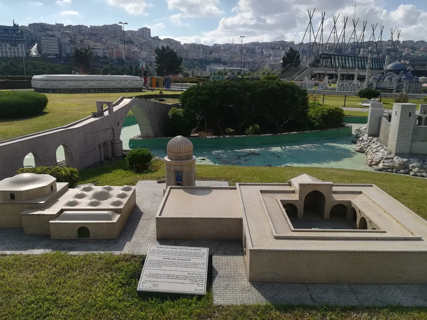 IMG_20200725_170109 zeynel bey türbesi külliyesi ve hamamı batman.webp
