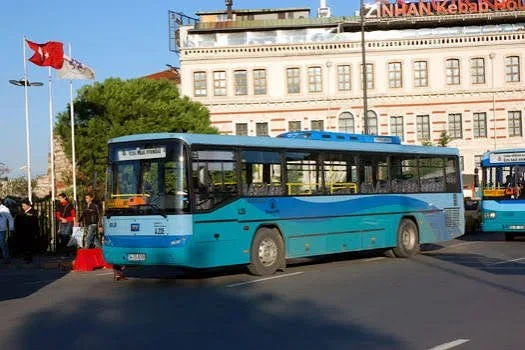 images - 2025-09-30T154101.552.webp