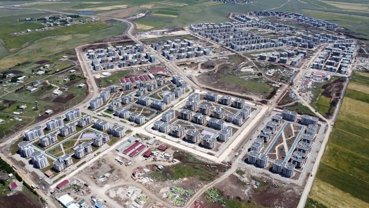 Diyarbakır Oğlaklı Toki̇ Deprem Konutları