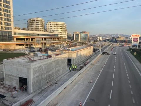 2.-YAZI-İÇİN-GEÇİT-İSTASYONU-ÇALIŞMALAR-BİTMEDİ-480x360