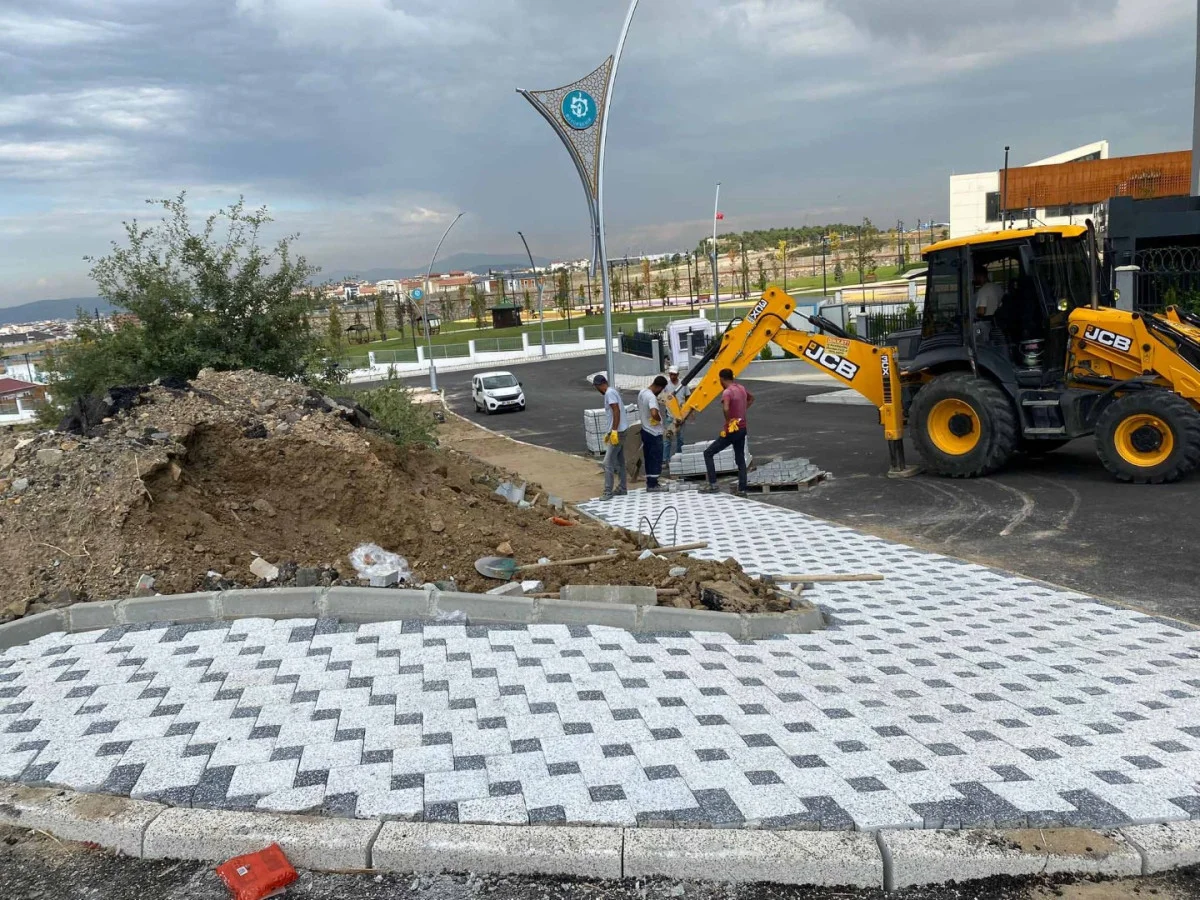 20240918-cayirova-millet-bahcesine-cevre-yolu-ve-aydinlatma-755717-61dd4b160ae4ad82374c