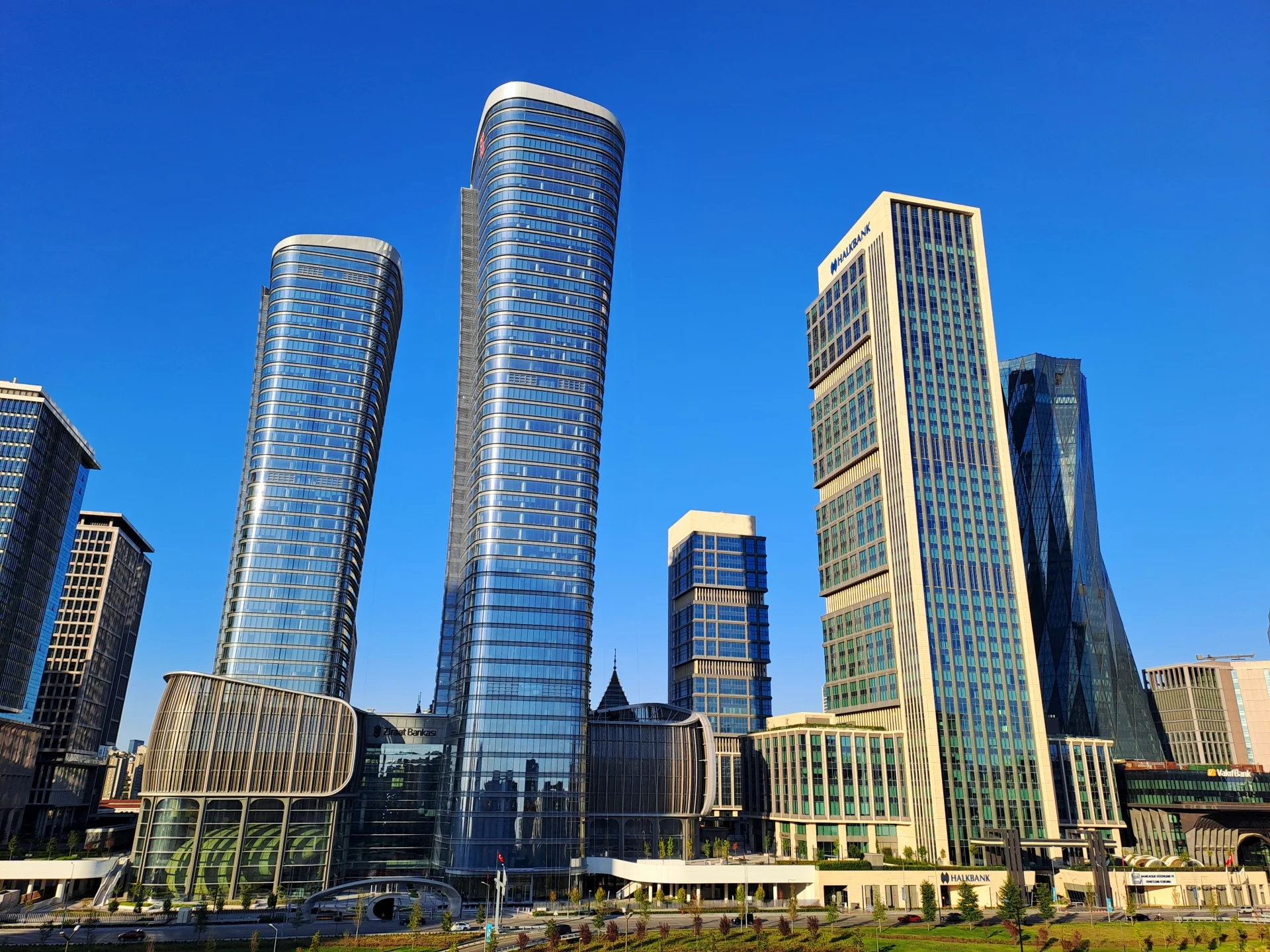 20250824_183125 (1).jpg