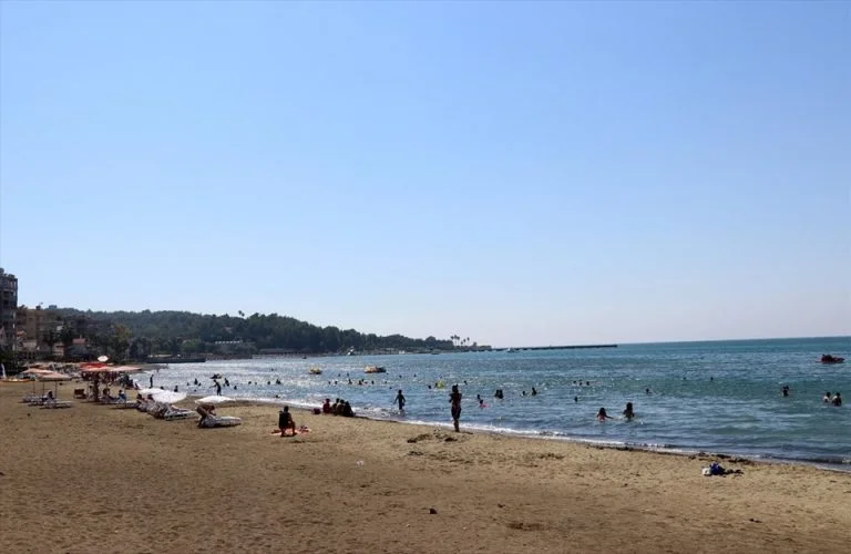 3.-Arsuz-Hatay-Plaji-1-768x500