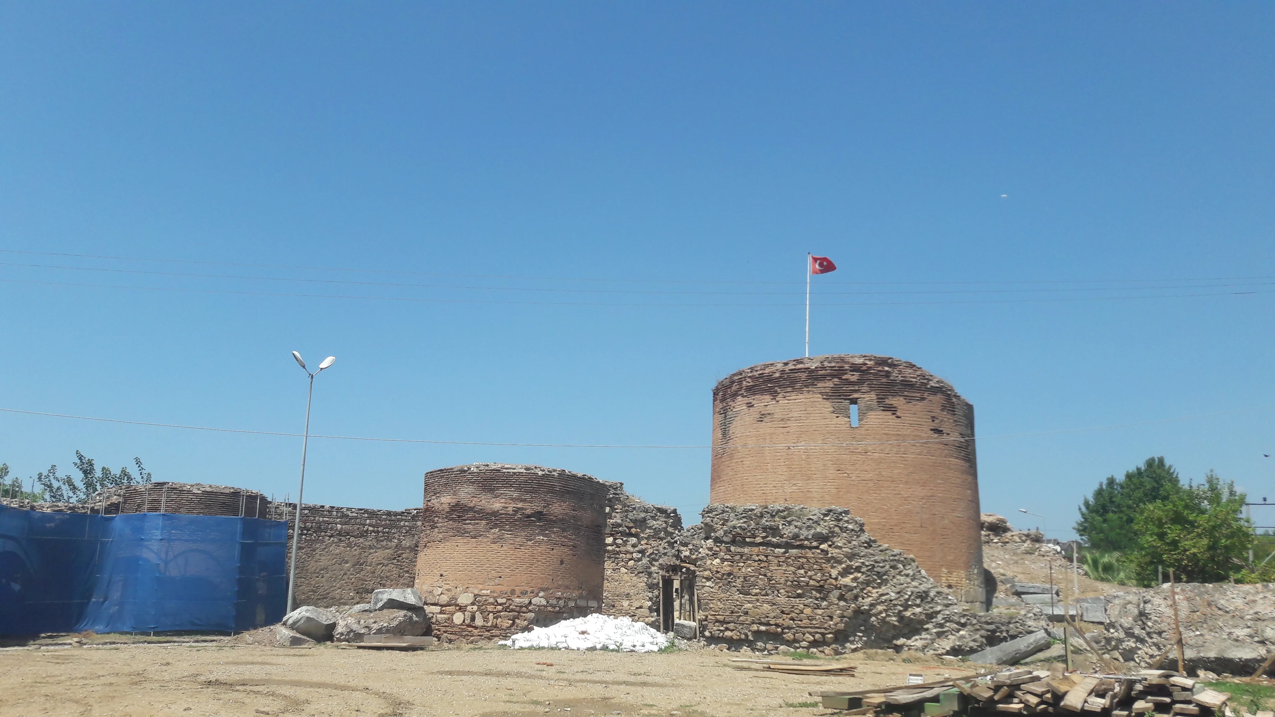 35 YENİŞEHİR KAPI.webp