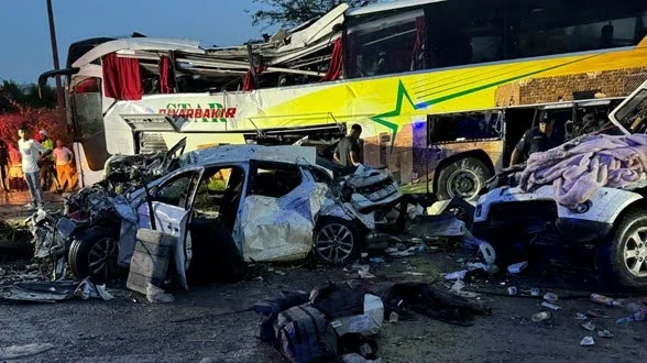 50L4FXtKlUyMOgXT5Y9jzw