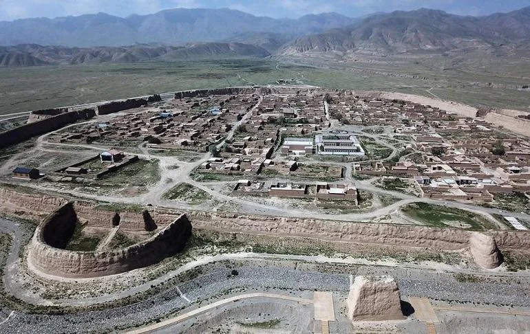 600ac08ac03c0e43e0e5ea47