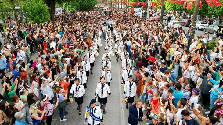 6623edef63198a575d9bb939