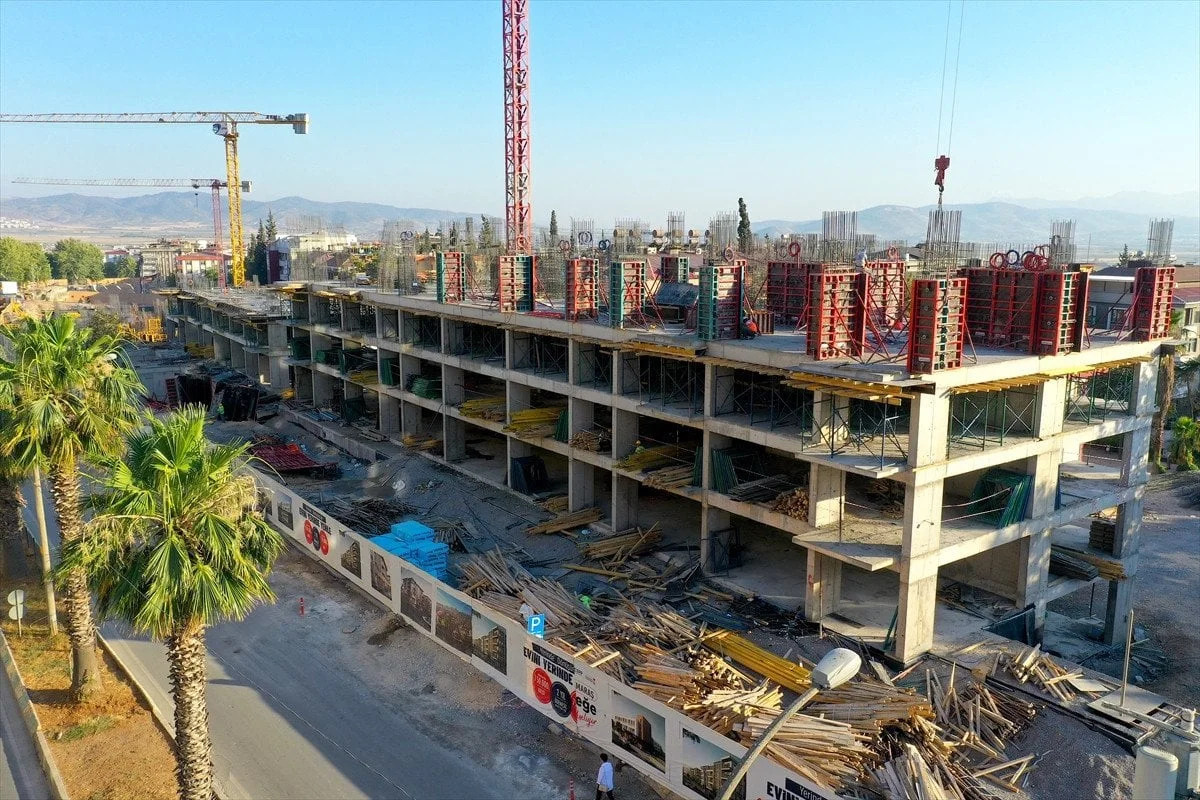 66890e03d7c00406__w1200xh800