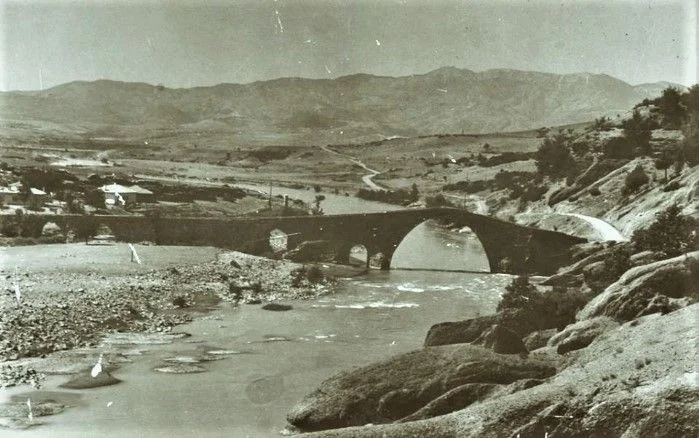 71937e77189a407fb74f69624d1ba5af