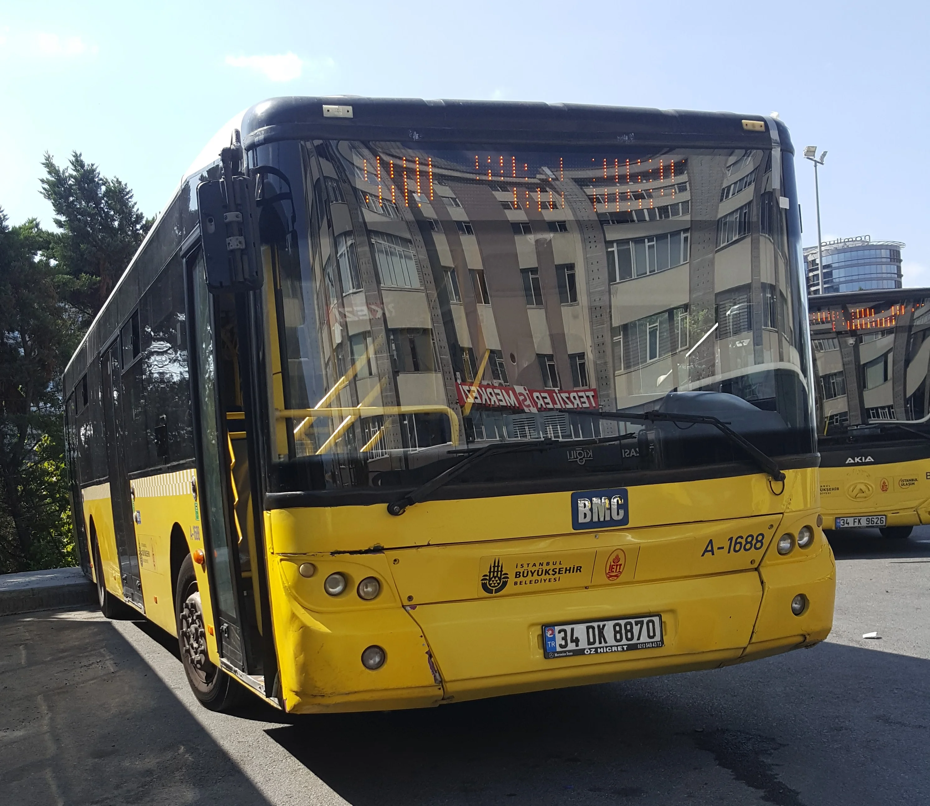 A-1688 34 DK 8870.jpg