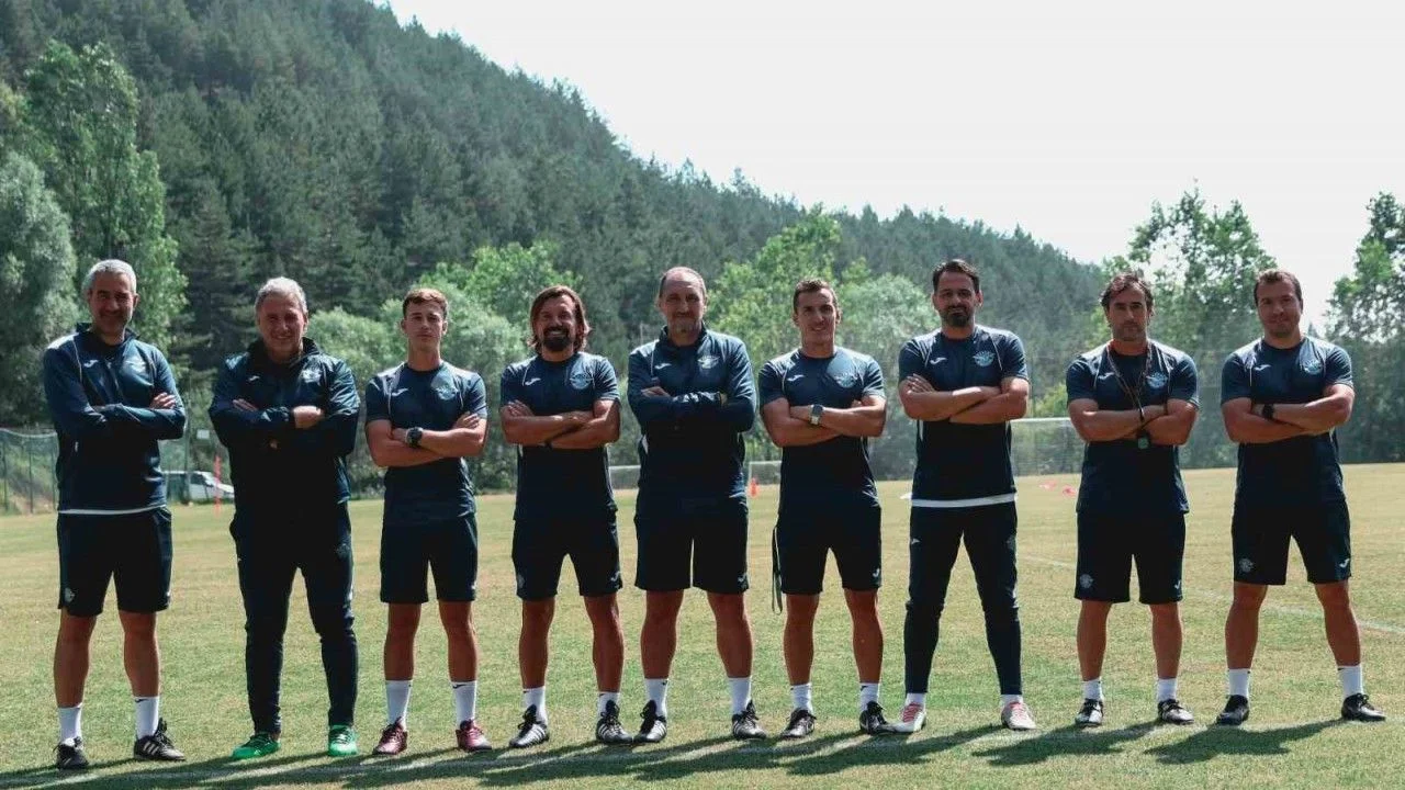 adana-demirsporda-teknik-direktor-michael-valkanis-ilk-antrenmanina-cikti