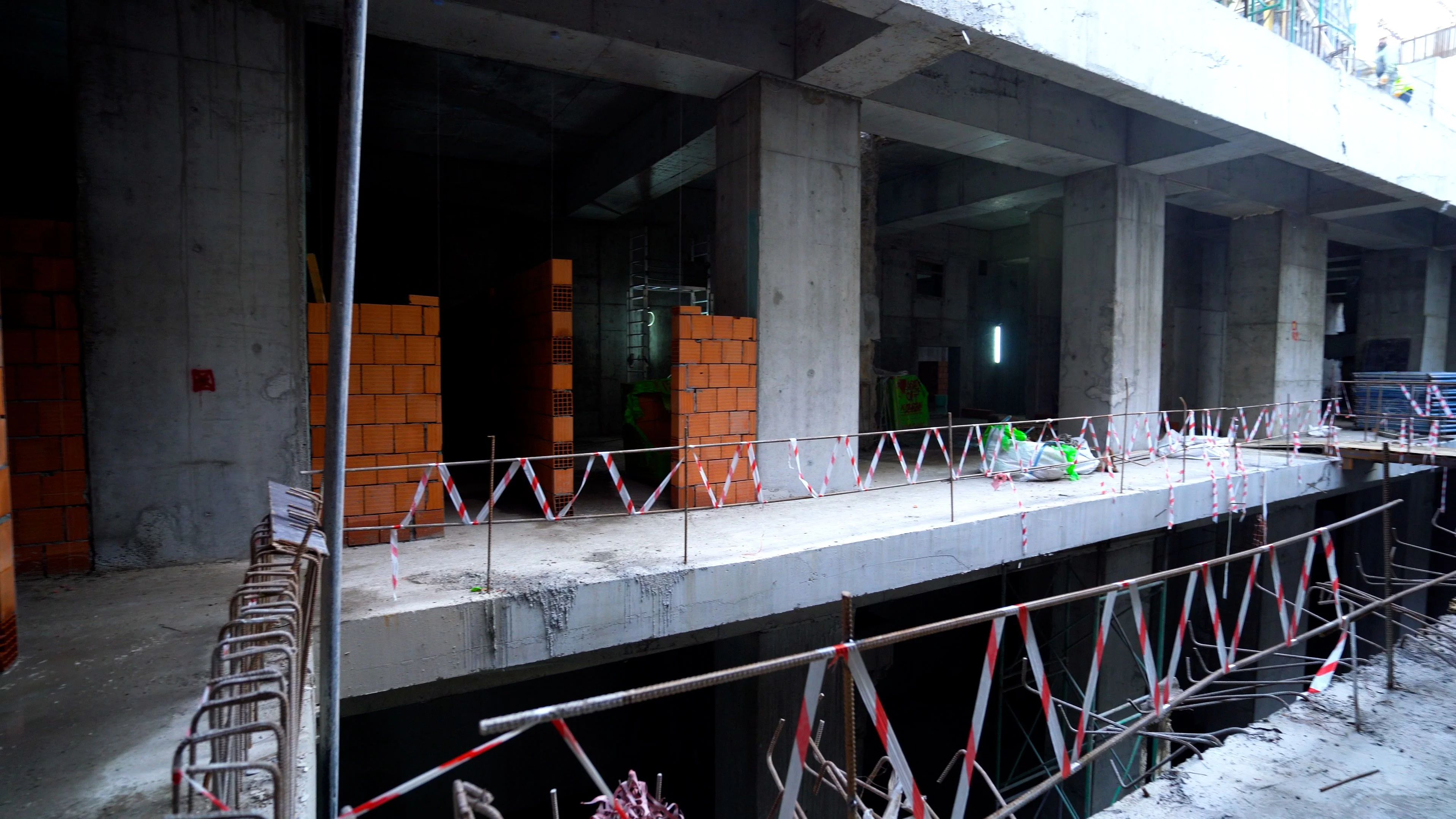 Altunizade-İstasyonu.00_00_32_12.Still005 (1).webp