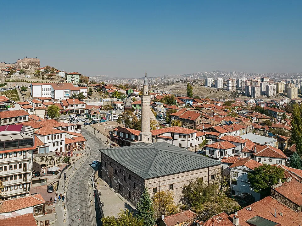 Ankara_asv2021-10_img29_Kale_and_Arslanhane_Mosque.webp