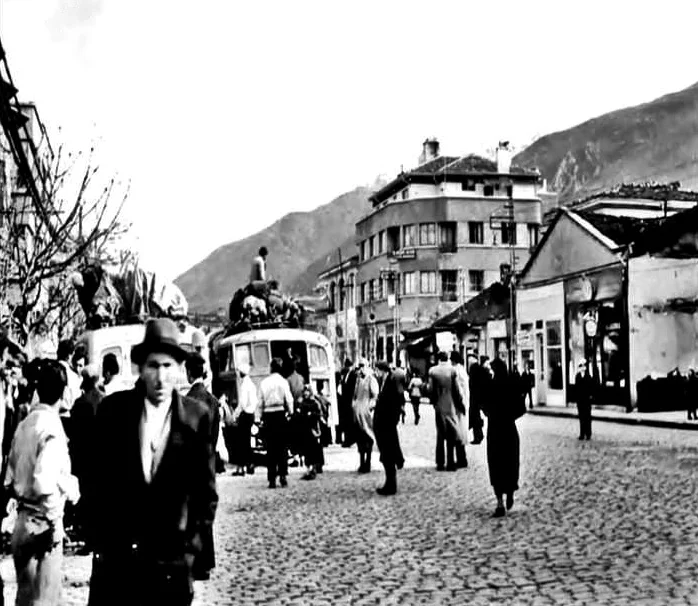 AtaturkCaddesiValilikyanı3