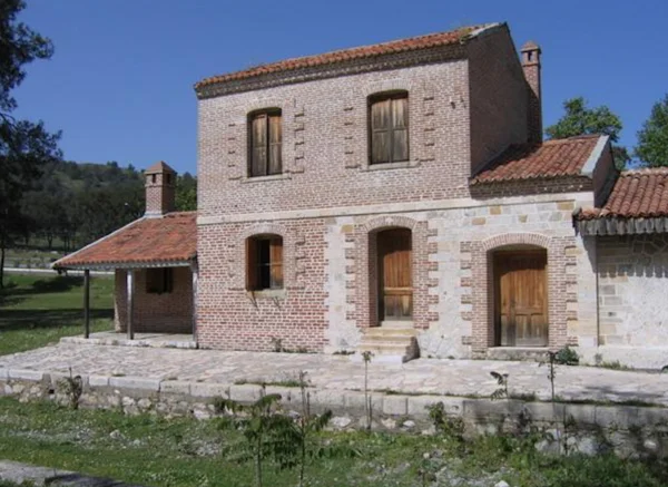 Atilla_Misirlioglunun_doğduğu_yer_Aziziye_istasyonu