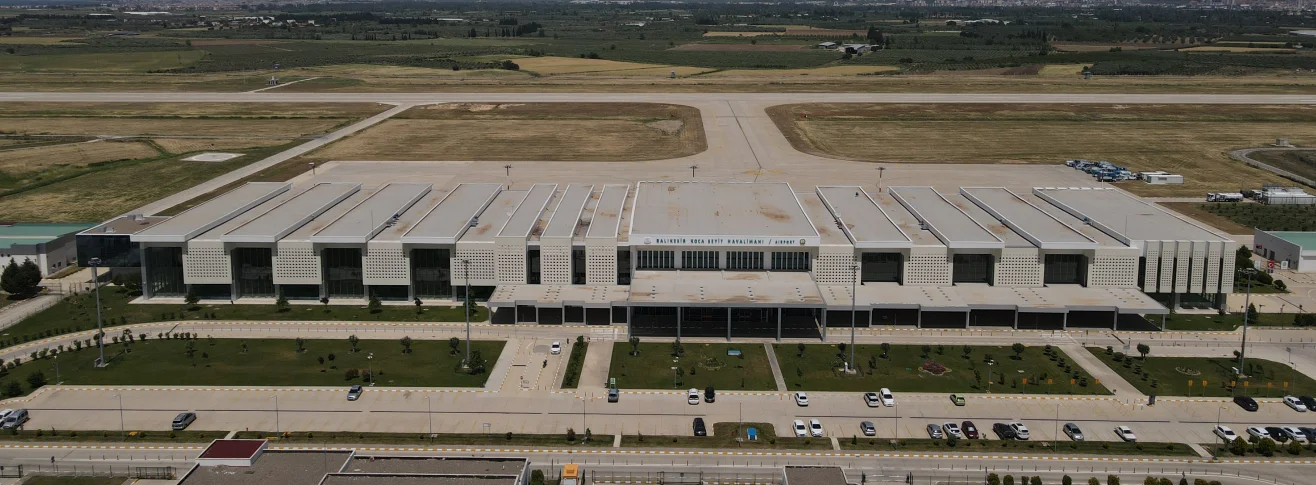 balikesir_kocaseyit_havalimani_1.webp