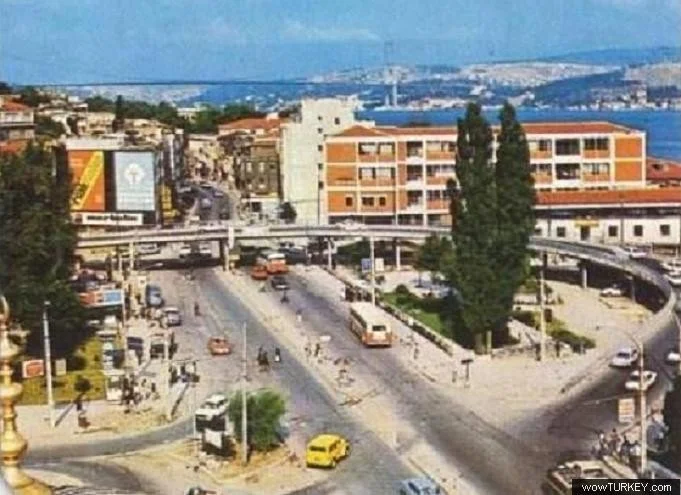 Besiktas Orta meydan.webp