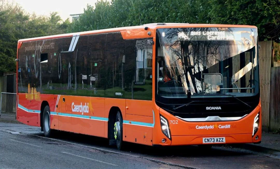 Cardiff_Bus_702.webp
