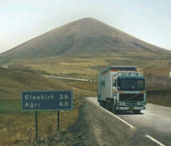 d39442ae64483b94d6a99a8972c2f2ad