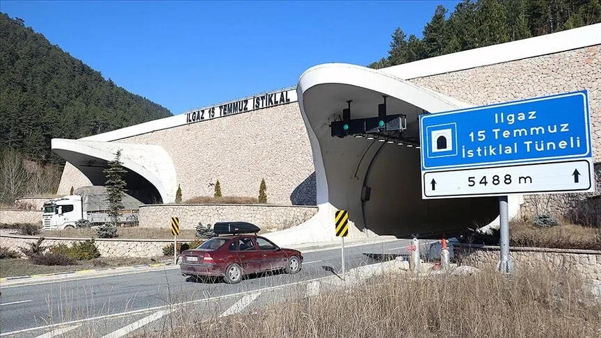 Ilgaz 15 Temmuz İstiklal Tüneli 1