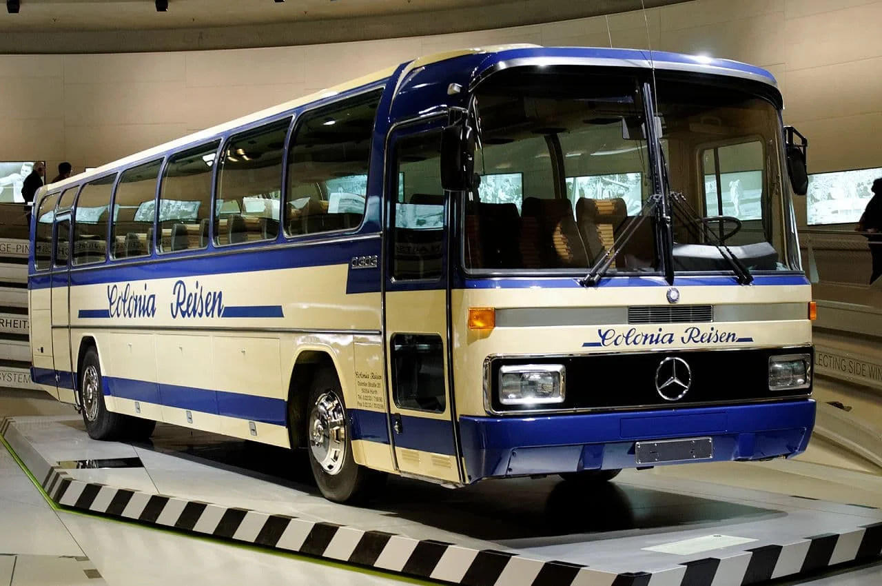 Mercedes-Benz O303