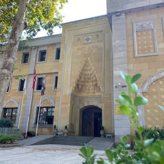 images - 2024-02-19T200936.412