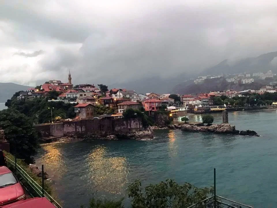 IMG.4899449923_34998991408409_n