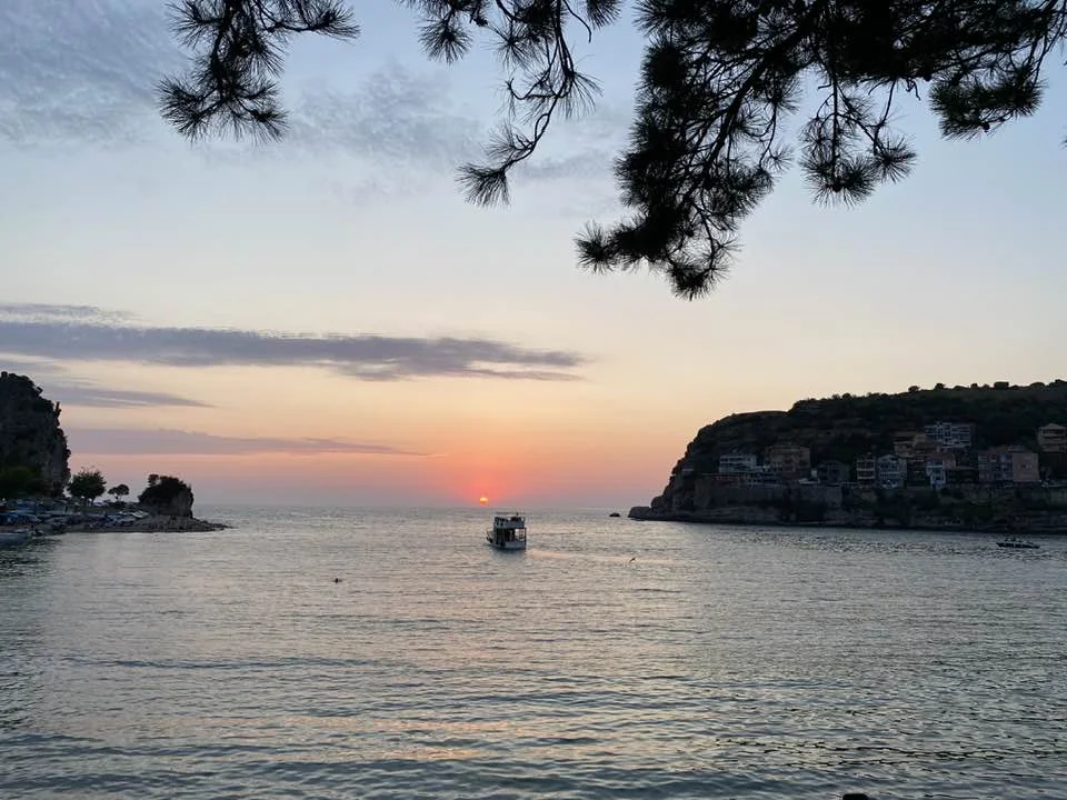 IMG451744588_10224430900855287_8709846574689165887_n