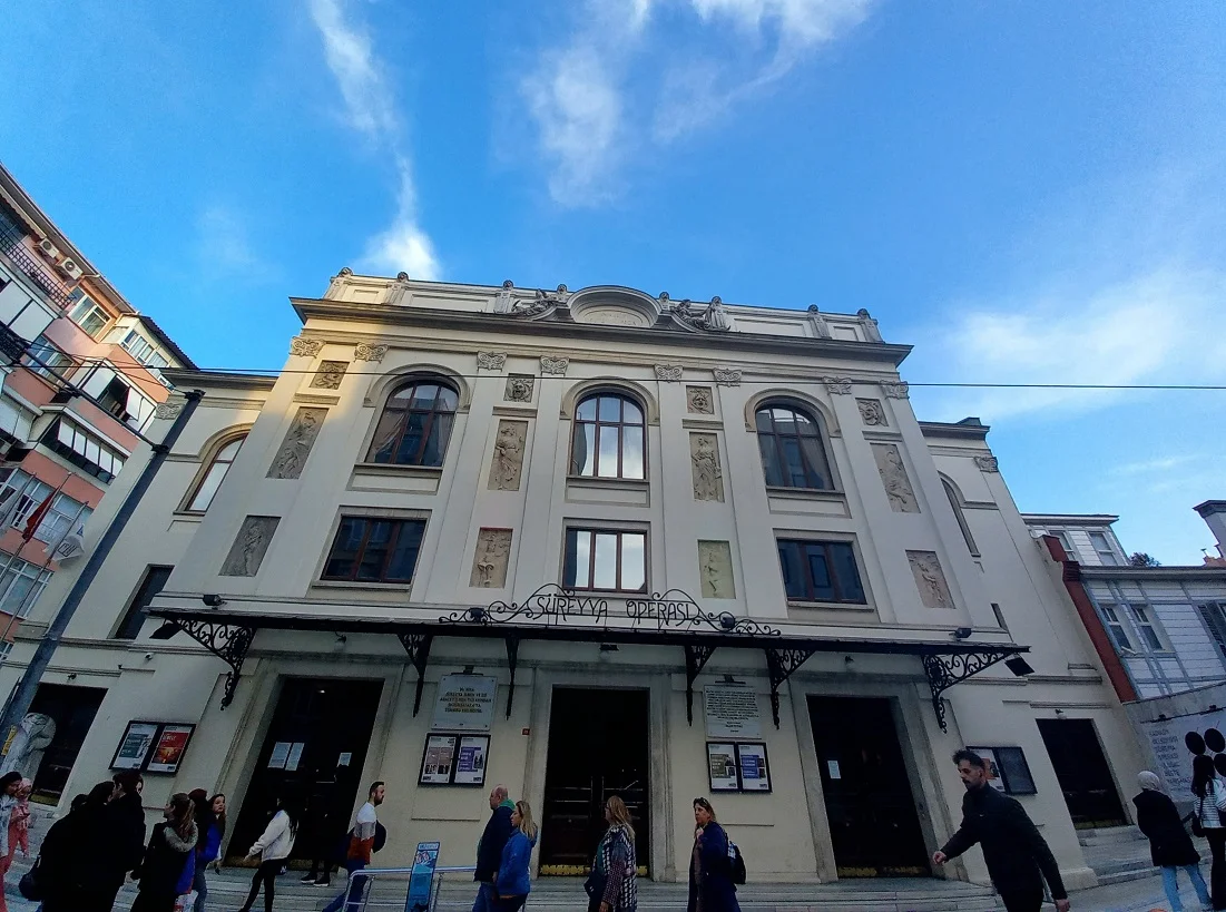 IMG_20230331_233146_136