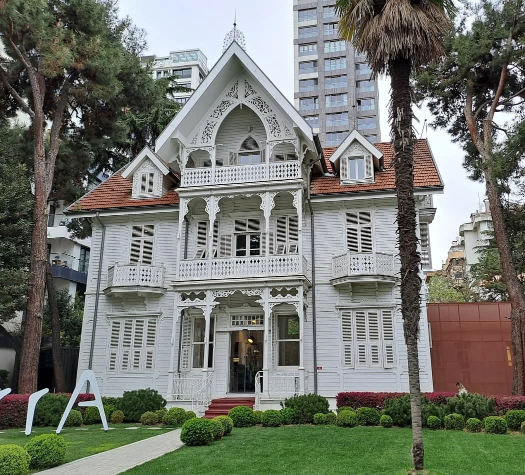 IMG_20230420_220205_898