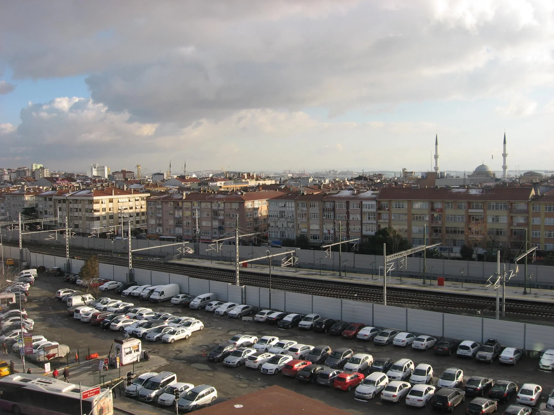 IMG_6120 pendik YHT otoparkı