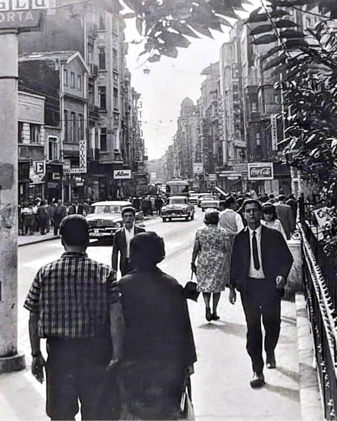 istiklalcaddesi1966yılı