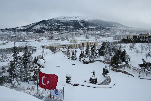 kar-1-2201311607336433