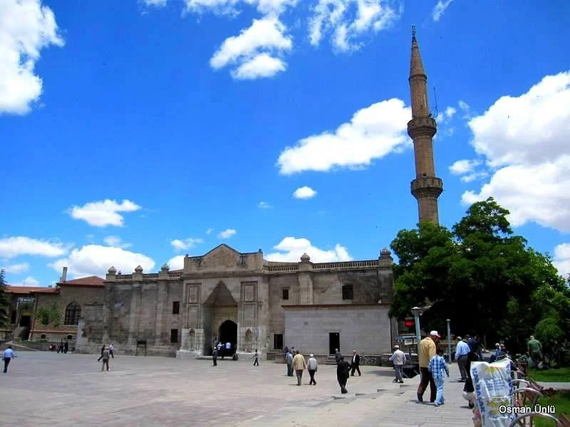 karamanoglu-ulu-camii