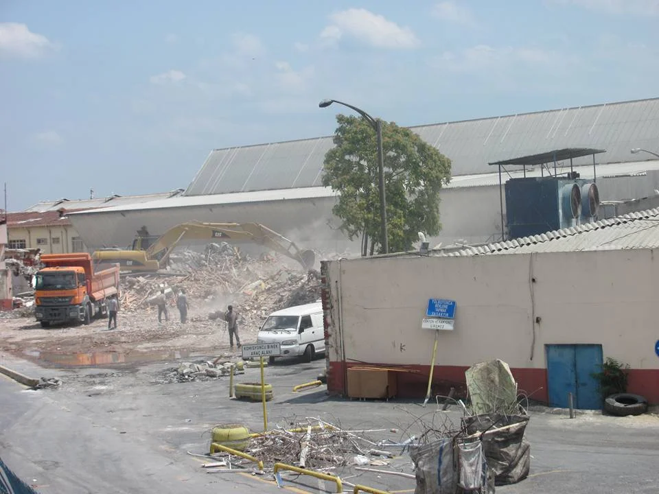 kumkapı balık hali yıkılma işlemi 2