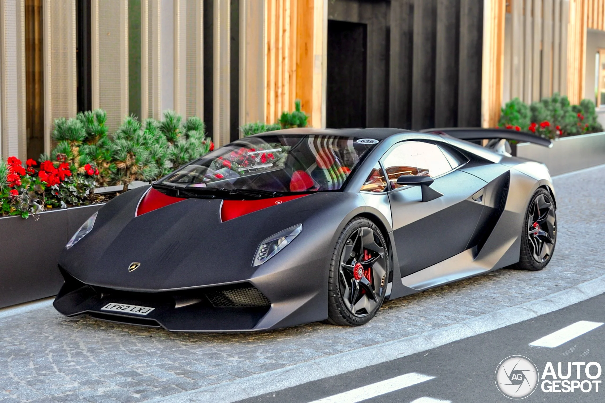 lamborghini-sesto-elemento-abaeb-c994909082025230227_1.webp