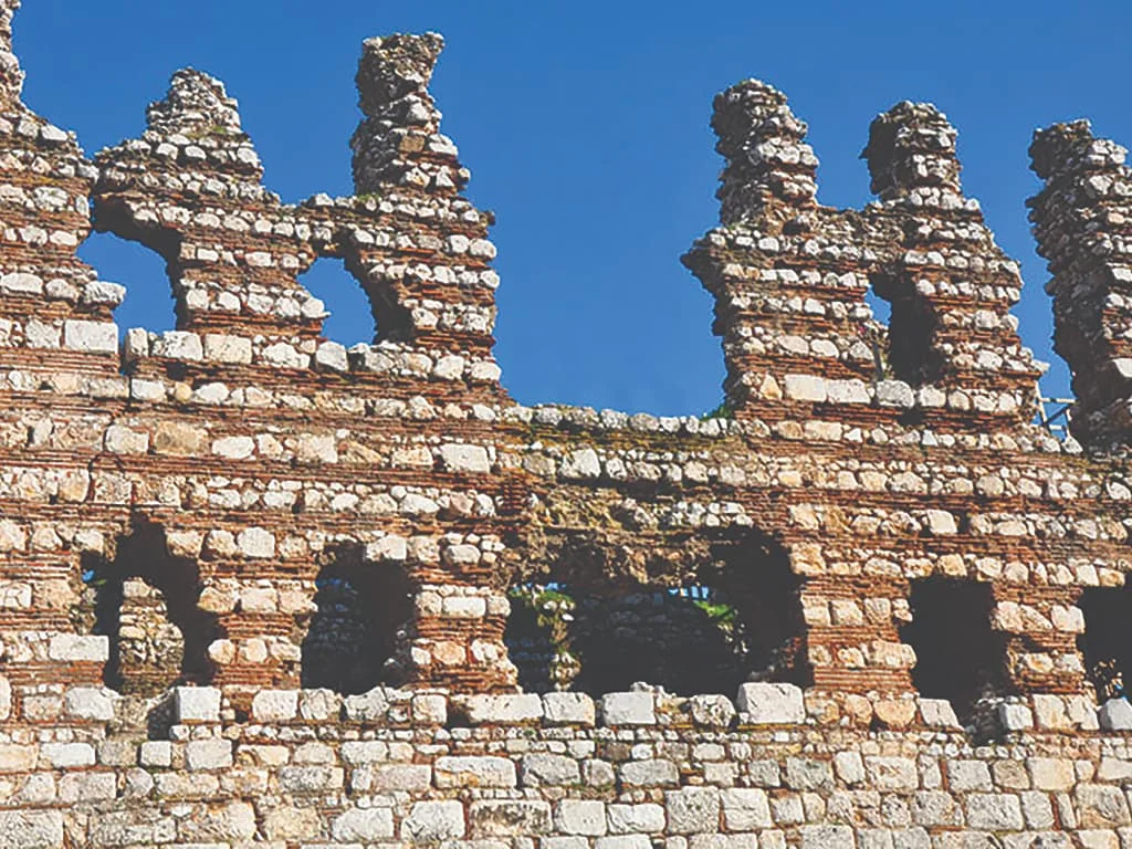 lasaris-sarayi_2314-2305