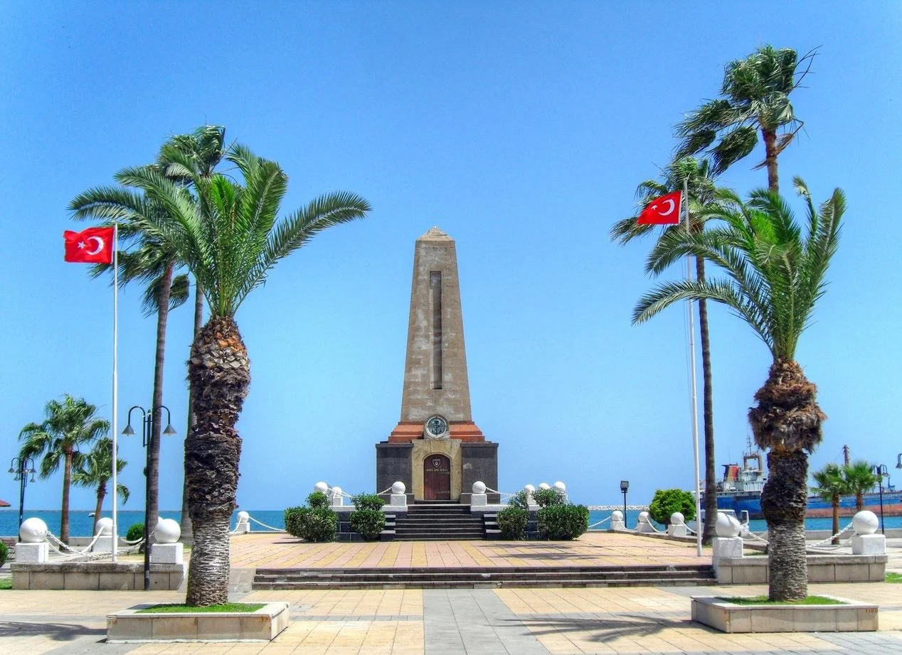 Refah-şehitleri-anıtı