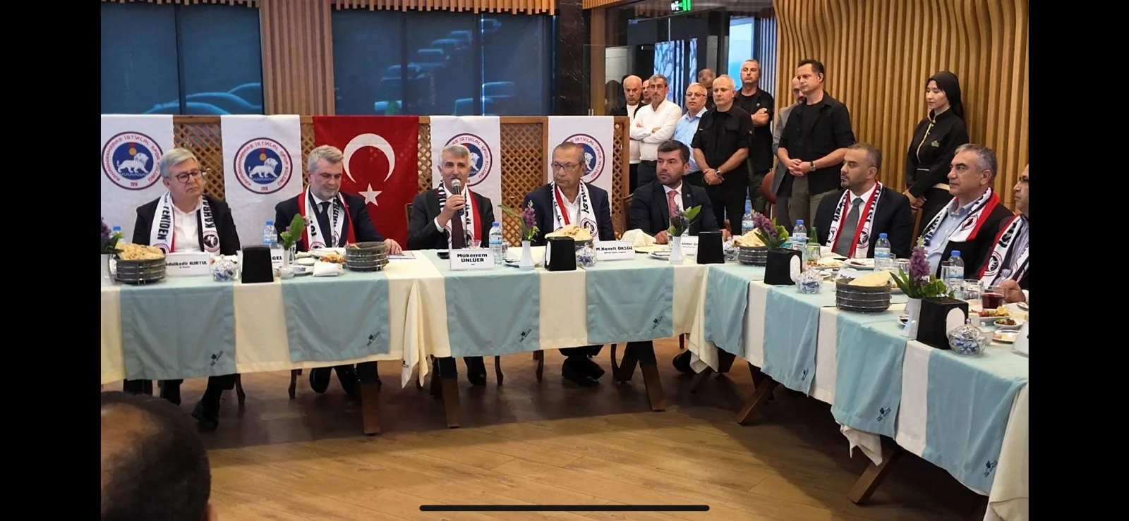 ŞEHRİN DİNAMİKLERİ KAHRAMANMARAŞ İSTİKLALSPOR İÇİN BİR ARAYA GELDİ