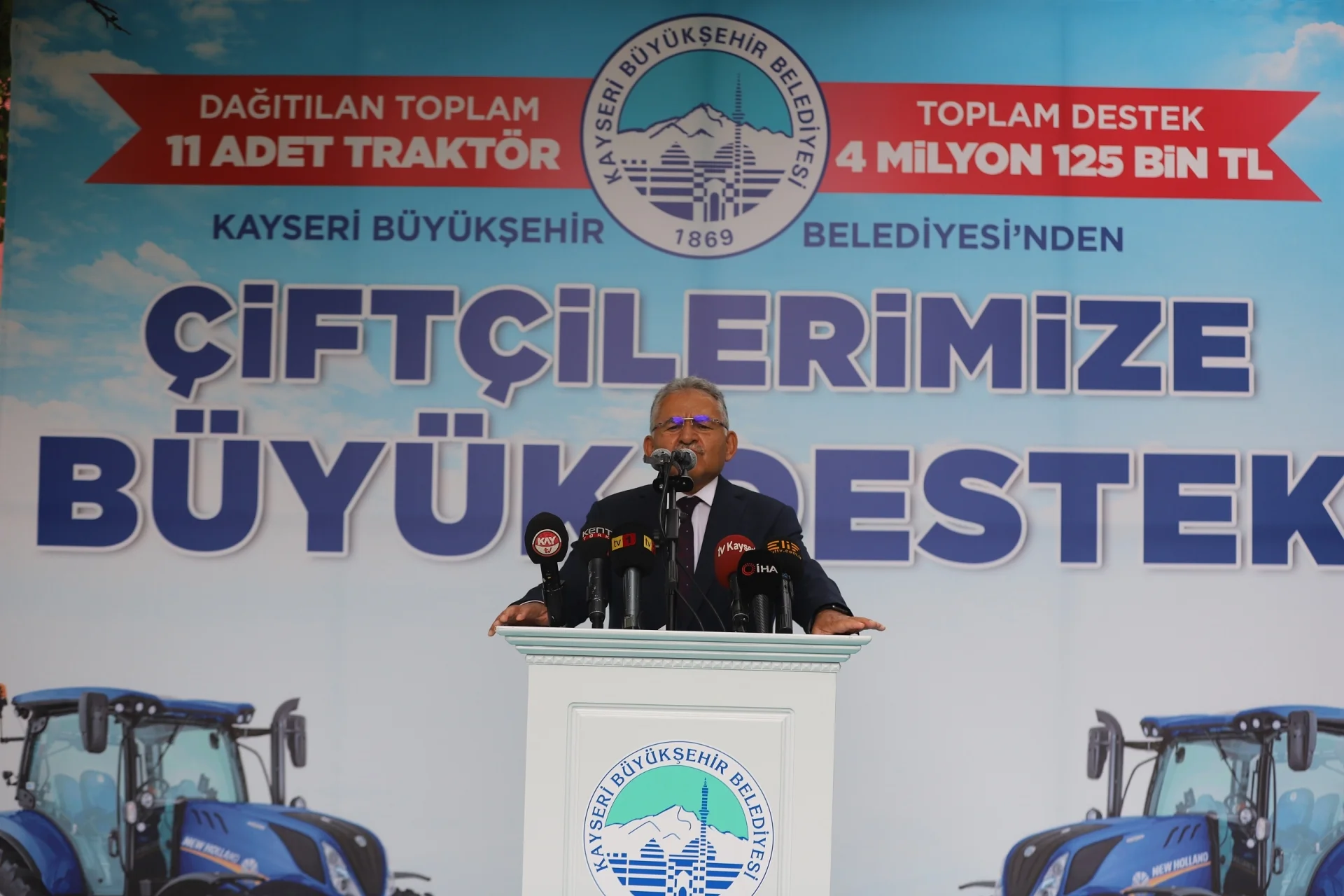 uretenin-hizmetkâri-buyukkilictan-ciftciye-ve-ureticiye-6-yilda-dev-destek-15.webp