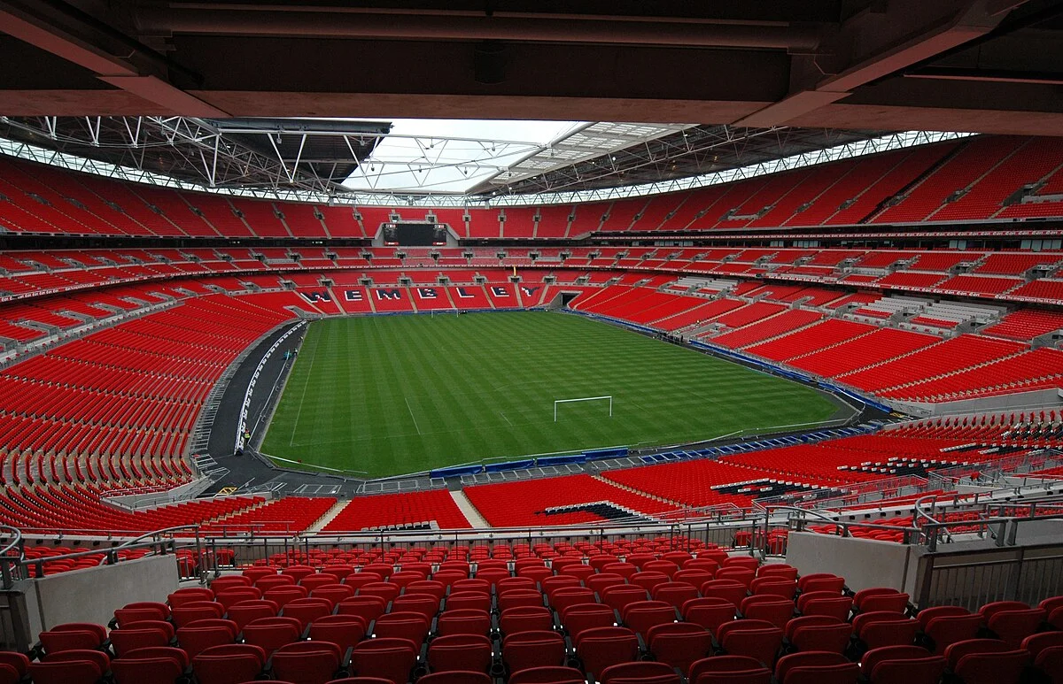 Wembley_Stadium_interior.webp