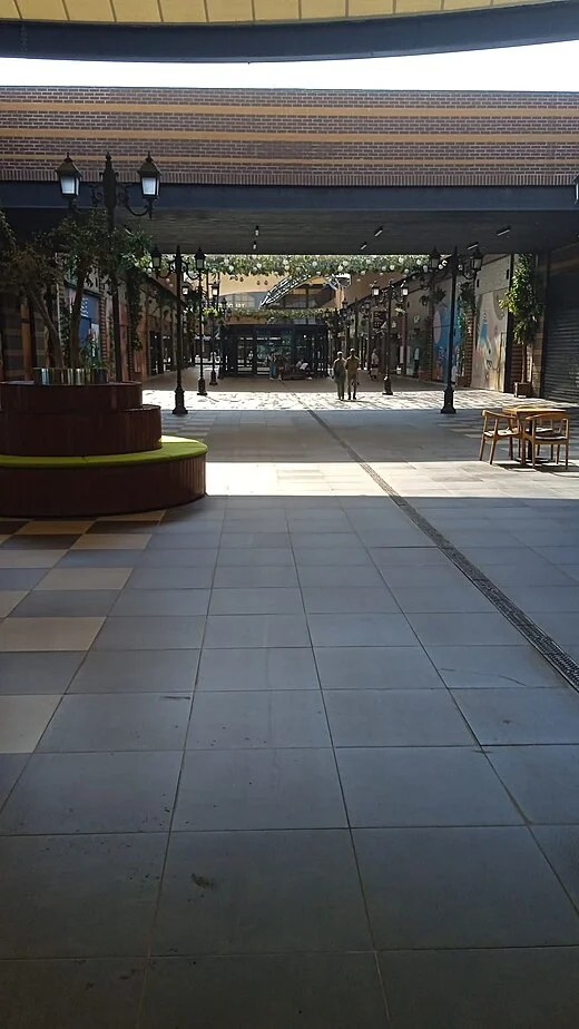 Westpark_Outlet,_July_2024_2