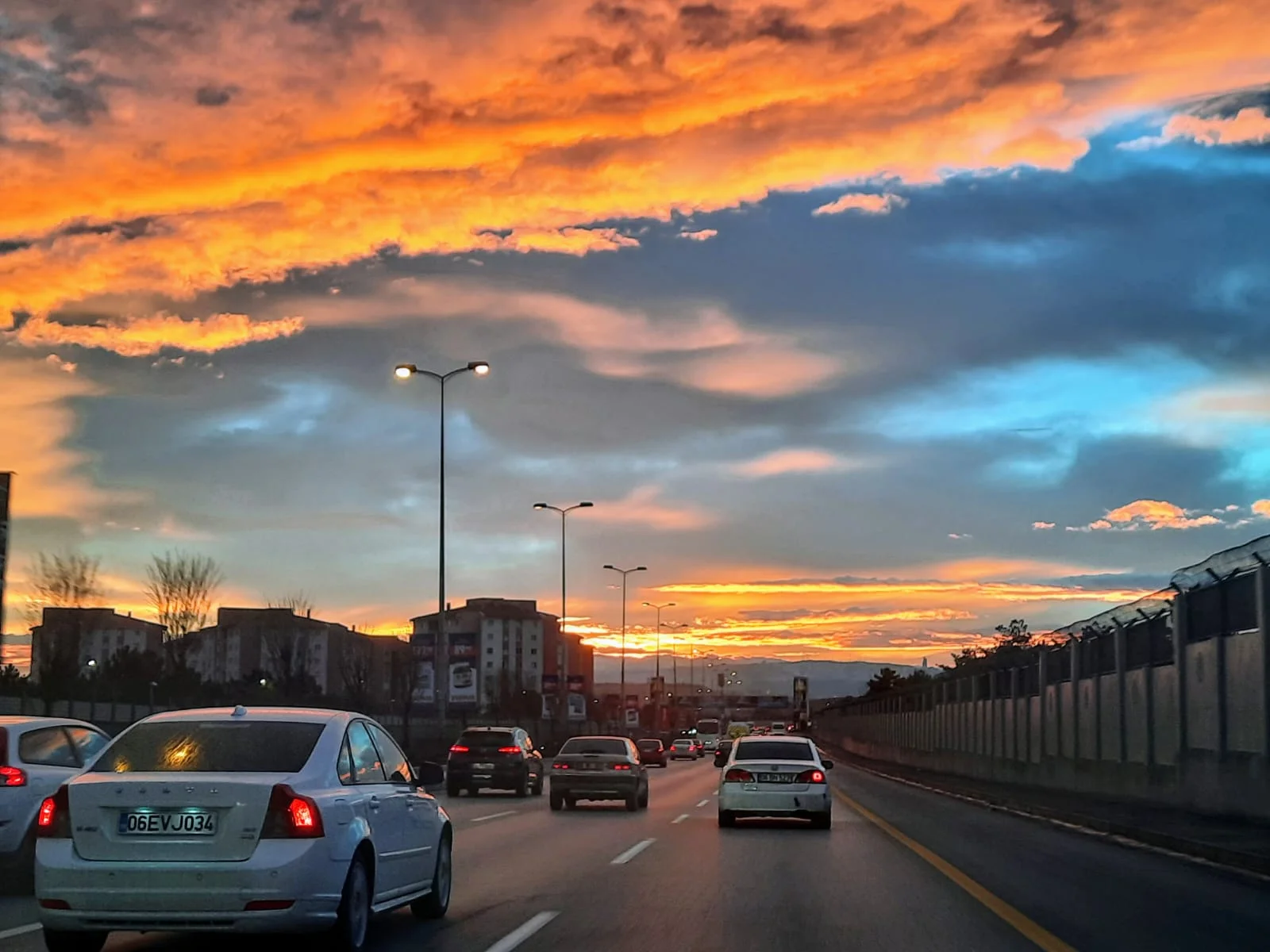 WhatsApp Image 2025-03-28 at 11.49.23.webp