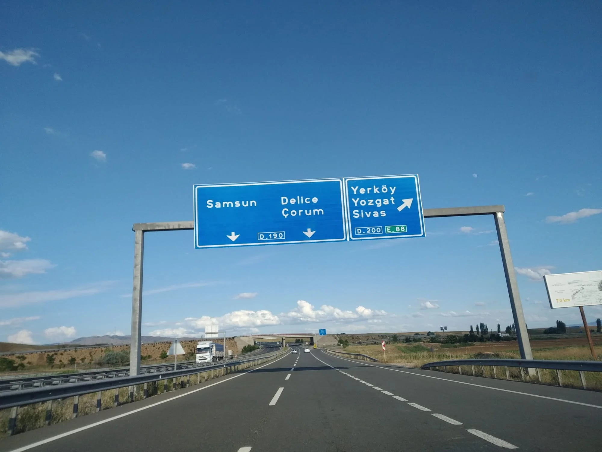 WhatsApp Image 2025-04-22 at 09.37.20.webp